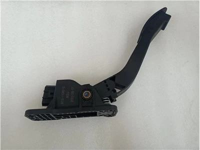 S12-1108010 Rakitan Pedal Akselerator